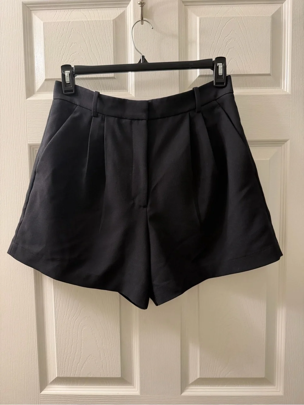 Abercrombie & Fitch Sloane Tailored Short - Picture 6 of 8